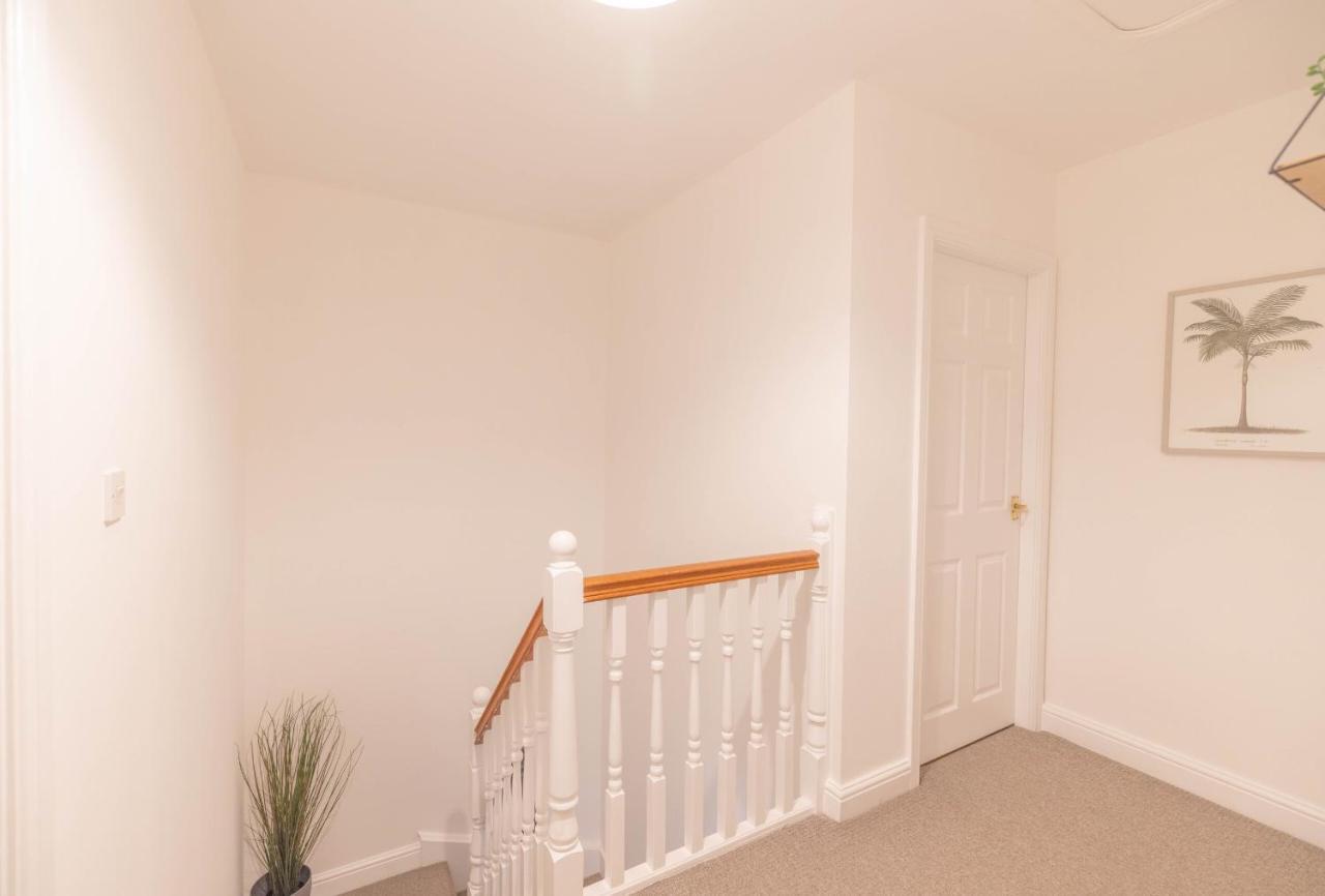 Villa Contractors/Large Groups - House à Birmingham Extérieur photo